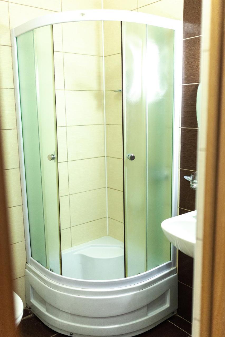 Gostinitsa "Elen" Hotel Shchuchyn Ngoại thất bức ảnh